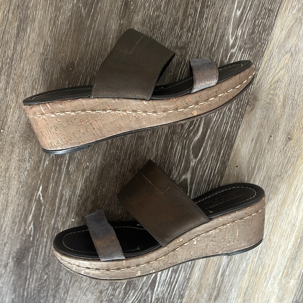 Donald J Pliner Shera Sandals Platform Wedge Metallic Brown straps Cork size 9.5 - Picture 2 of 9
